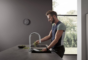 Kale mağazalarında Hansgrohe ürünleri tüketiciyle buluşuyor.